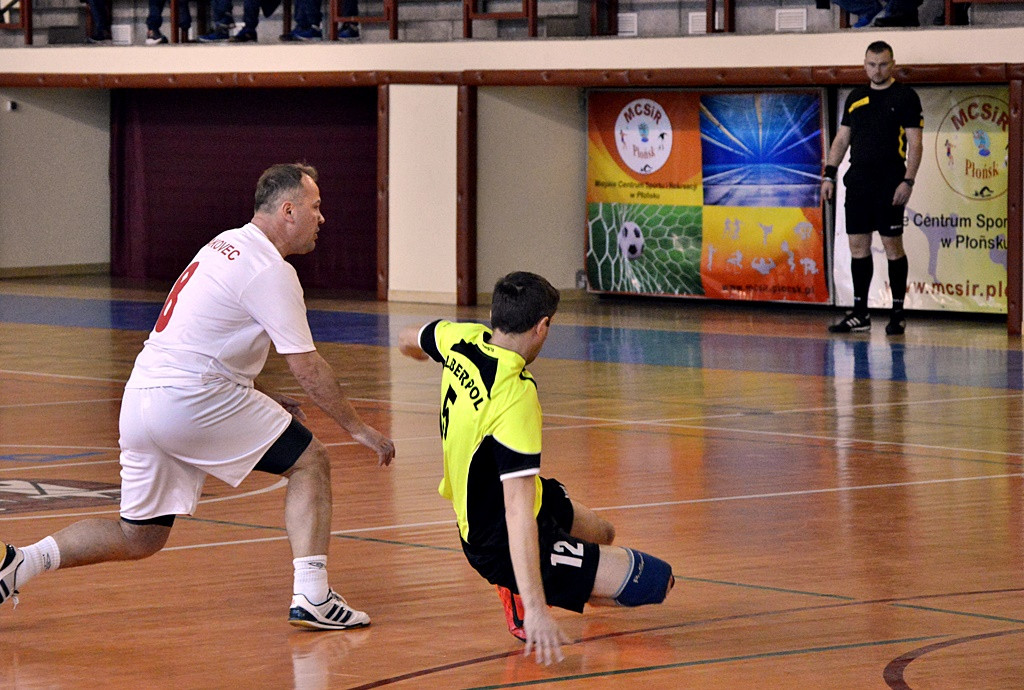 Futsalowy maraton w Płońsku. Nasi oldboje obronili tytuł pokonując w finale Ukraińców