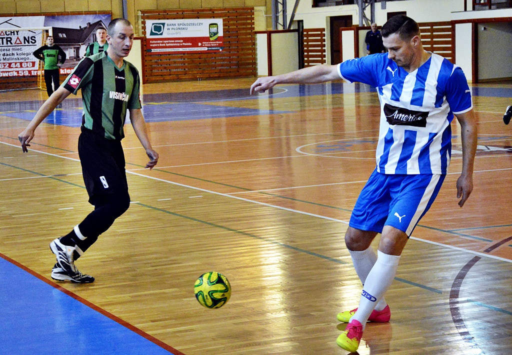Futsalowy maraton w Płońsku. Nasi oldboje obronili tytuł pokonując w finale Ukraińców