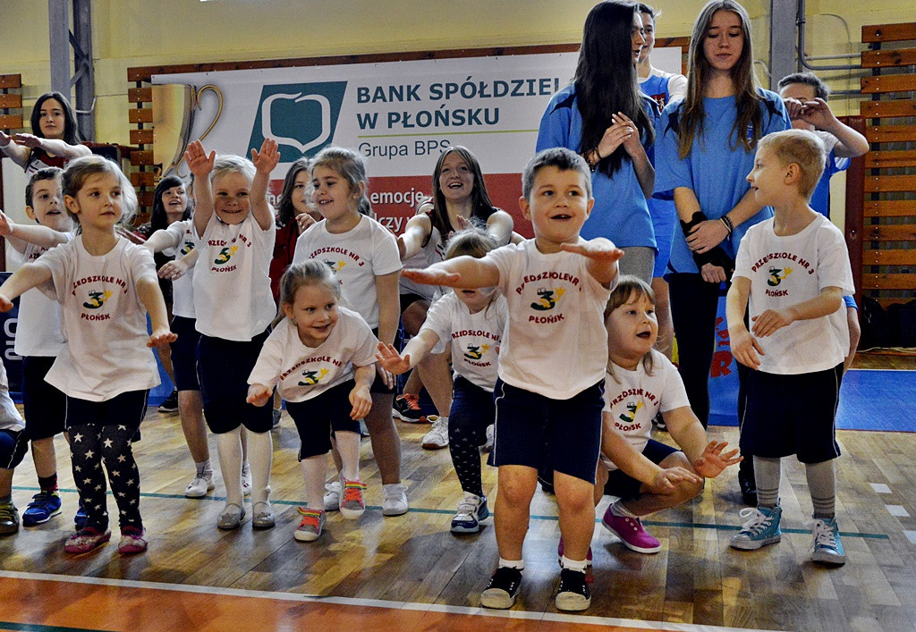 Gotowi, do startu, start! Płońskie przedszkolaki chcą być za pan brat ze sportem [FOTO]