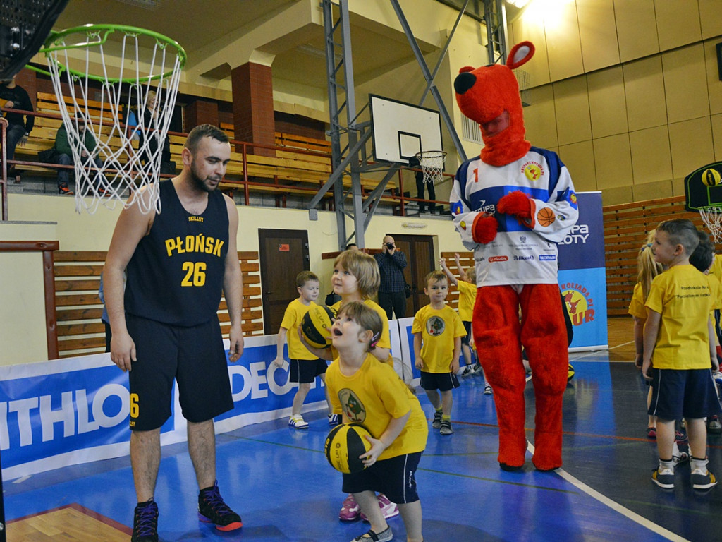Gotowi, do startu, start! Płońskie przedszkolaki chcą być za pan brat ze sportem [FOTO]