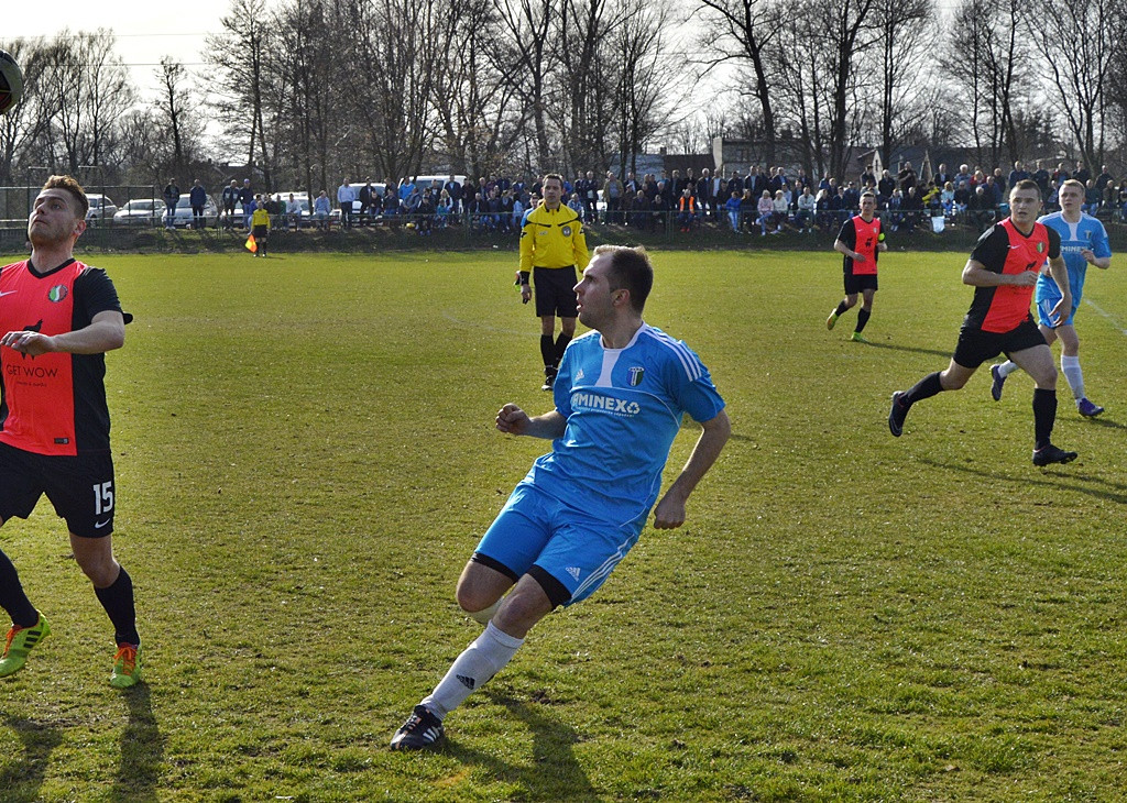 Co to był za mecz! Fantastyczne derby powiatu w Nowym Mieście [FOTO]