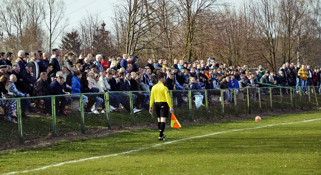 Co to był za mecz! Fantastyczne derby powiatu w Nowym Mieście [FOTO]