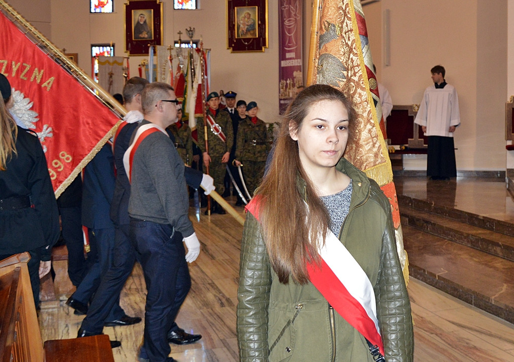 Płońszczanie dziękowali za chrzest w obecności abp Tomasza Pety [FOTO]