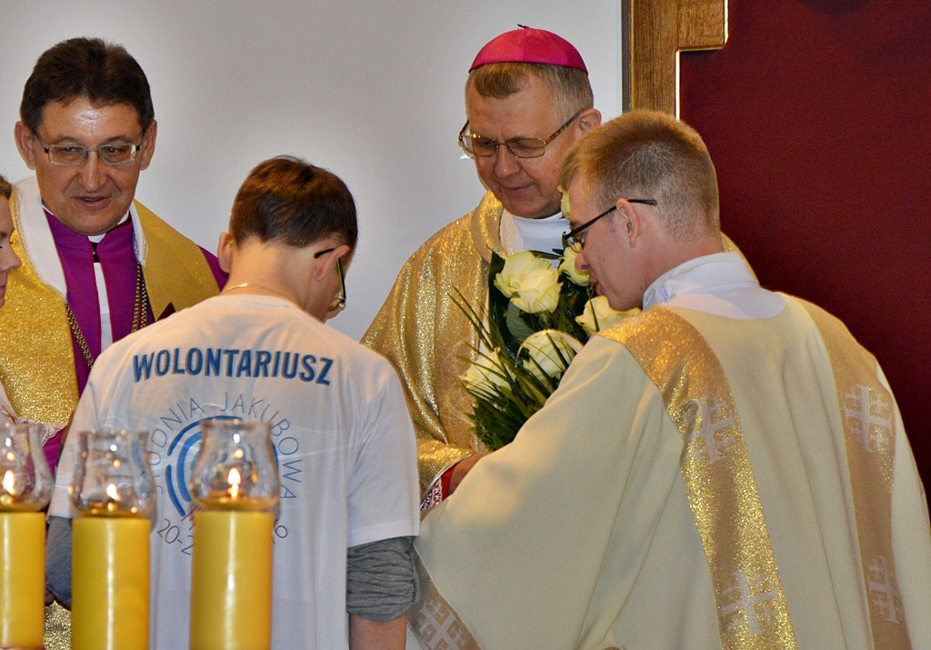 Płońszczanie dziękowali za chrzest w obecności abp Tomasza Pety [FOTO]
