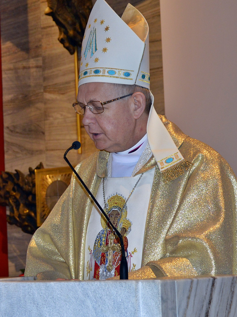 Płońszczanie dziękowali za chrzest w obecności abp Tomasza Pety [FOTO]