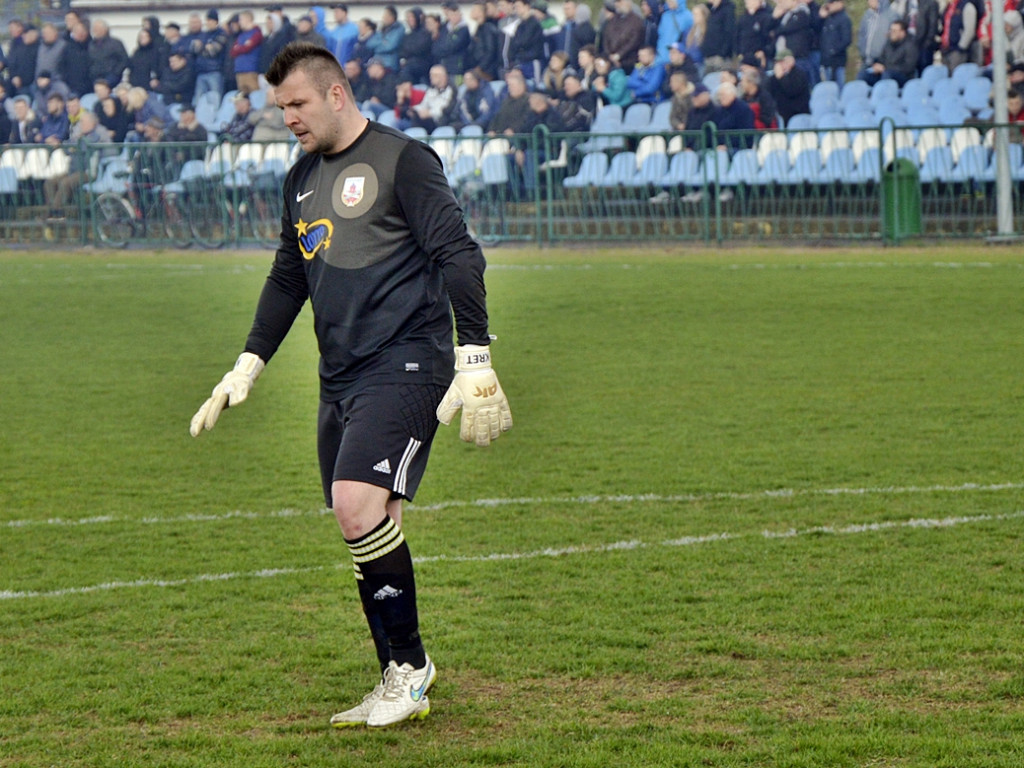 Czerwona kartka dla Legii i napór Błękitnych [FOTO]