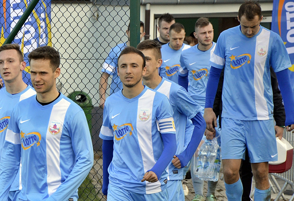 Czerwona kartka dla Legii i napór Błękitnych [FOTO]