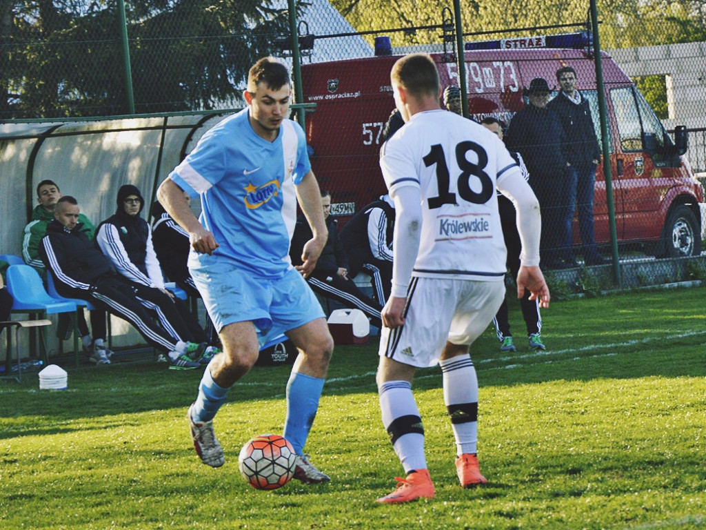 Czerwona kartka dla Legii i napór Błękitnych [FOTO]