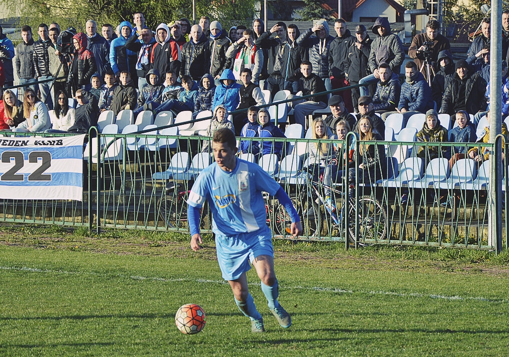 Czerwona kartka dla Legii i napór Błękitnych [FOTO]