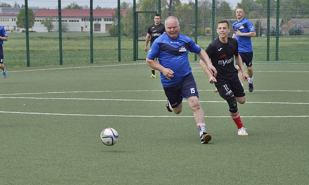 Dobrzy ludzie solidarnie podają pomocną dłoń Leonkowi [FOTO]