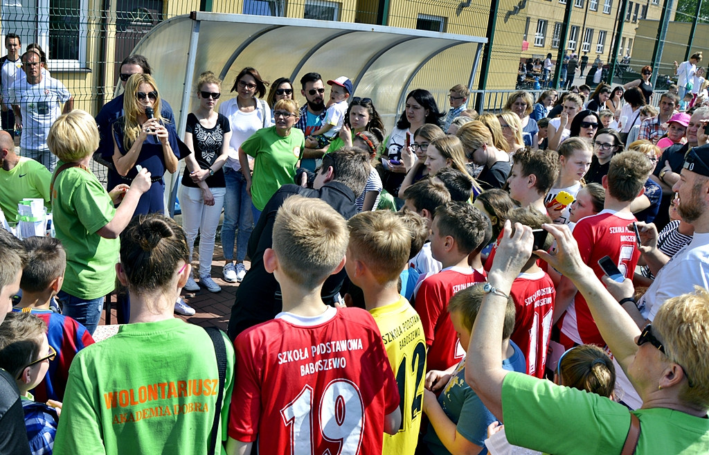 Dobrzy ludzie solidarnie podają pomocną dłoń Leonkowi [FOTO]