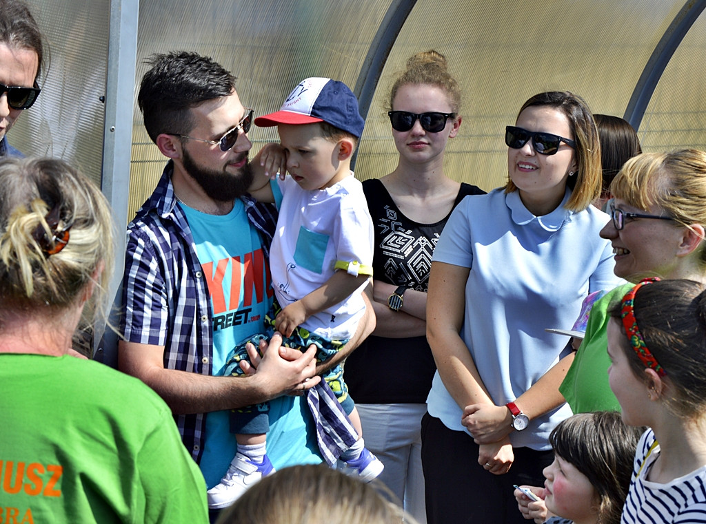 Dobrzy ludzie solidarnie podają pomocną dłoń Leonkowi [FOTO]