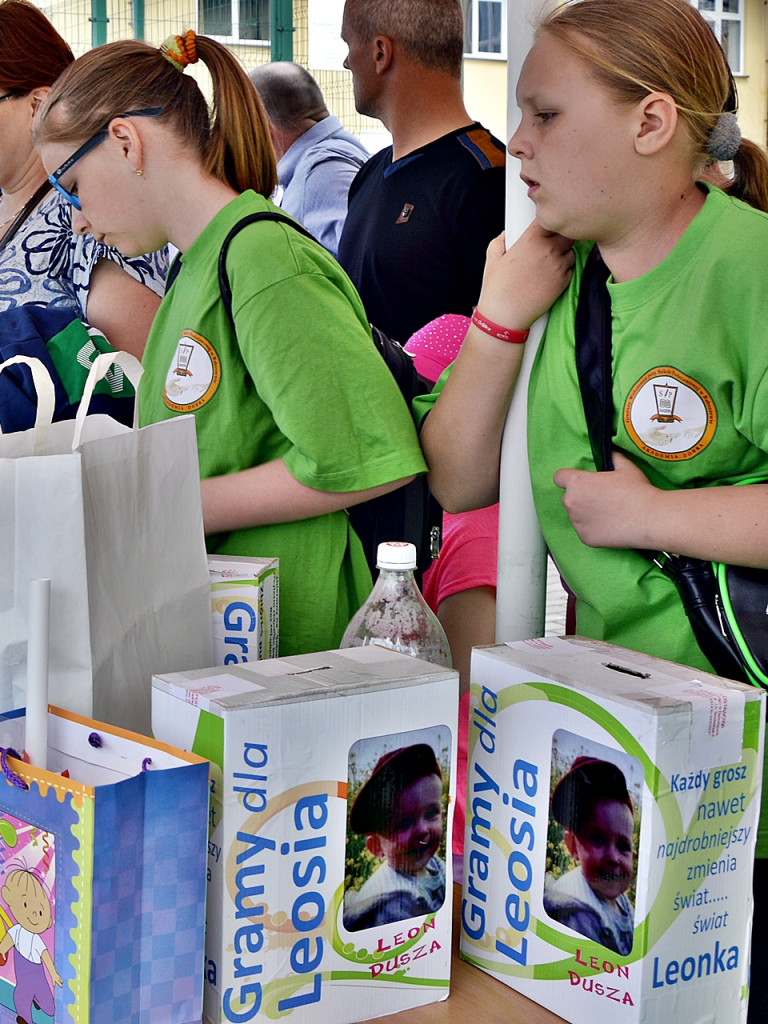 Dobrzy ludzie solidarnie podają pomocną dłoń Leonkowi [FOTO]
