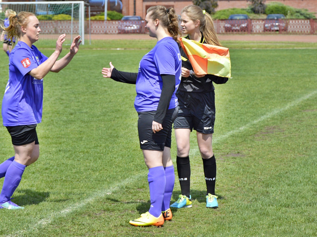 DAF bez szans z Królewskimi [FOTO]