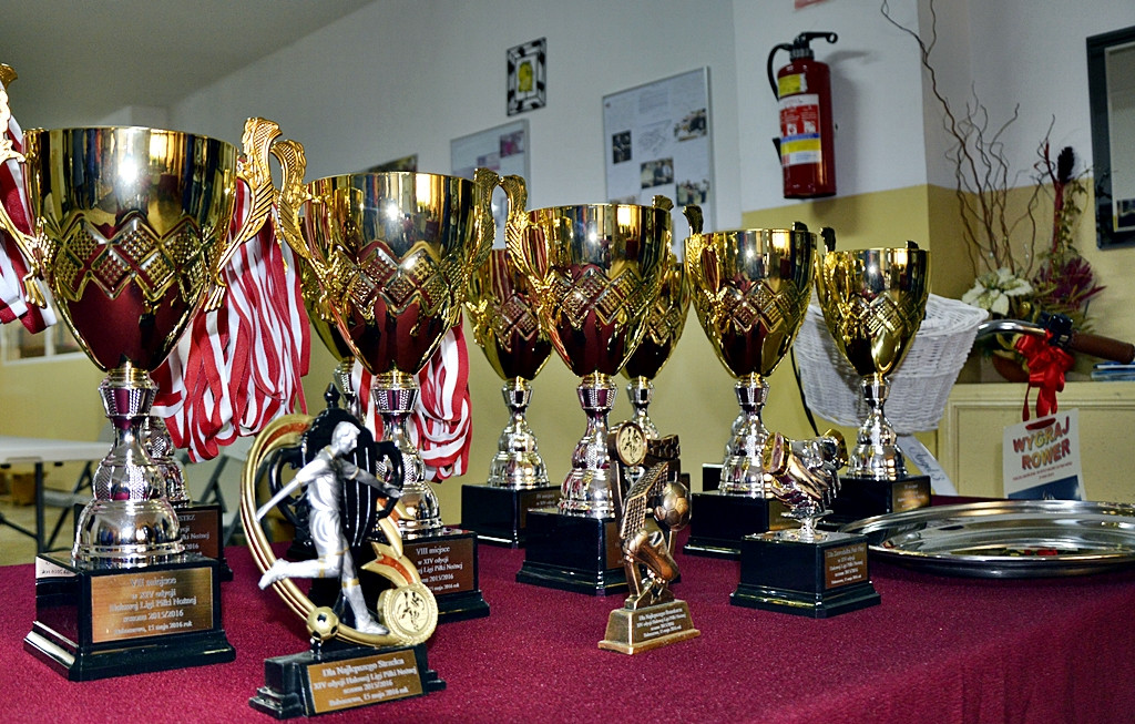 Świerczewski wręczał medale, Iwan gratulował. Futsal świętuje halowy tytuł [FOTO]