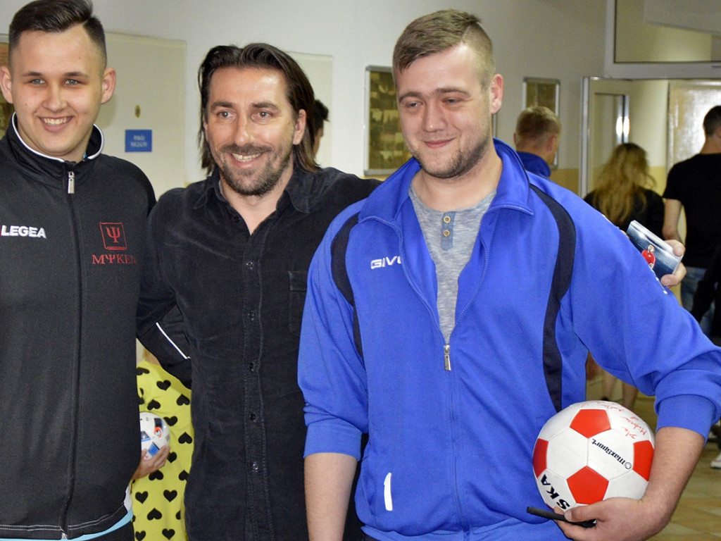 Świerczewski wręczał medale, Iwan gratulował. Futsal świętuje halowy tytuł [FOTO]