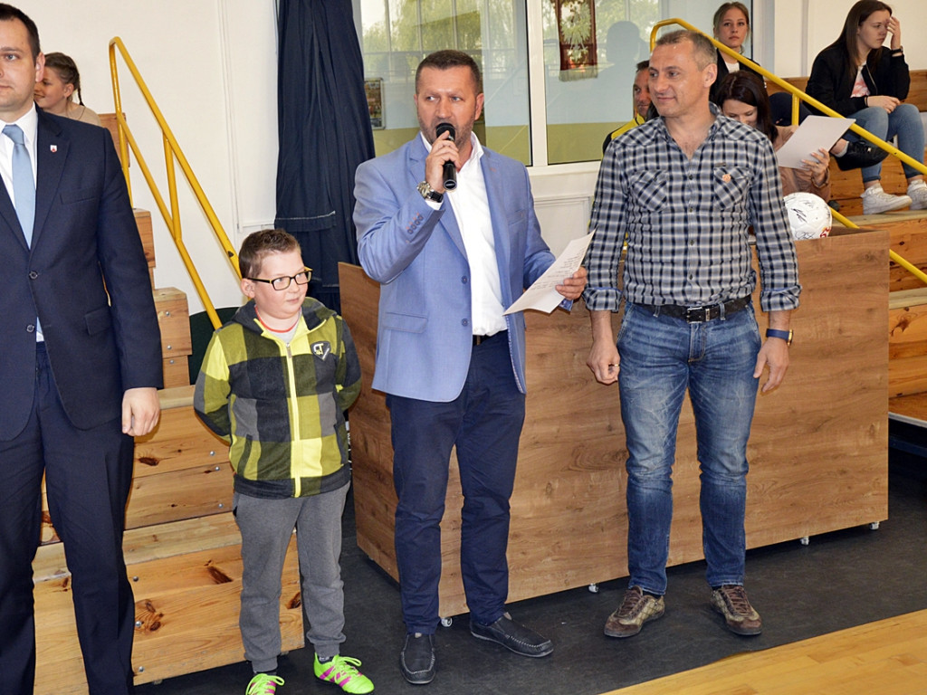 Świerczewski wręczał medale, Iwan gratulował. Futsal świętuje halowy tytuł [FOTO]