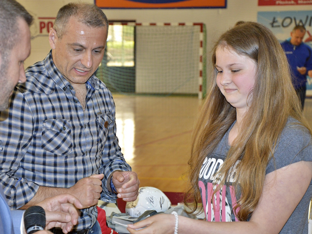 Świerczewski wręczał medale, Iwan gratulował. Futsal świętuje halowy tytuł [FOTO]