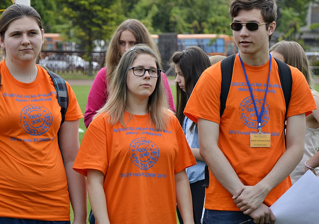 Ze świątyni na stadion i do teatru. Przegranych nie było... [FOTO]