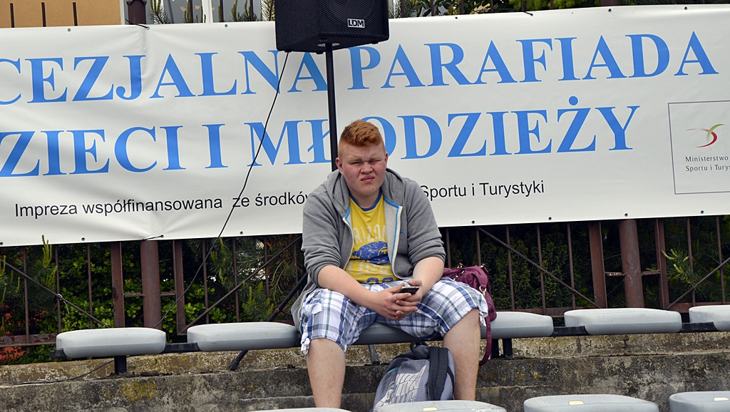 Ze świątyni na stadion i do teatru. Przegranych nie było... [FOTO]