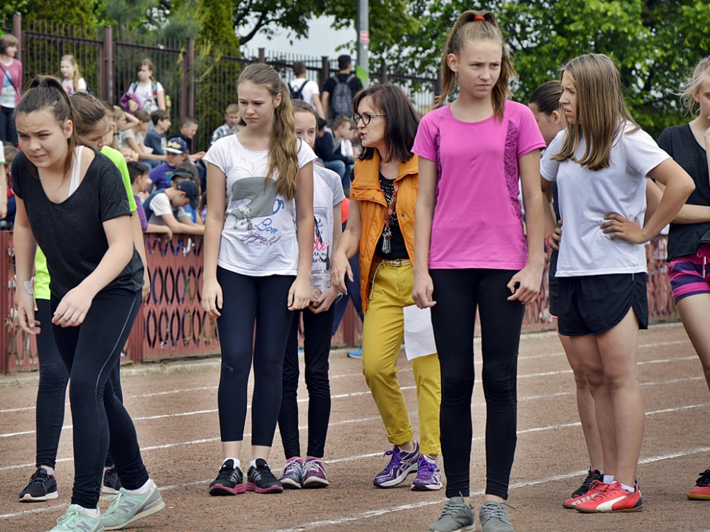 Ze świątyni na stadion i do teatru. Przegranych nie było... [FOTO]