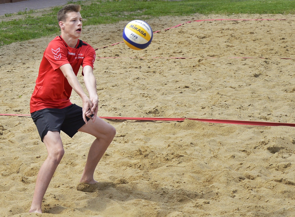Ze świątyni na stadion i do teatru. Przegranych nie było... [FOTO]