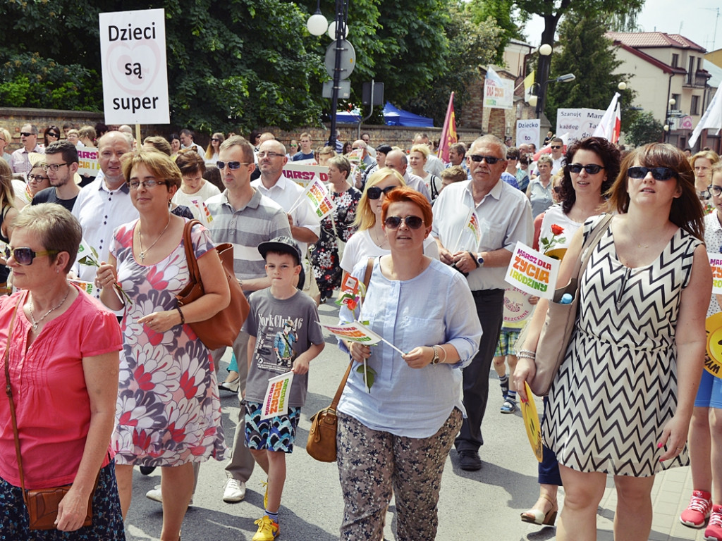 Marsz dla Życia i Rodziny w Płońsku [FOTO]