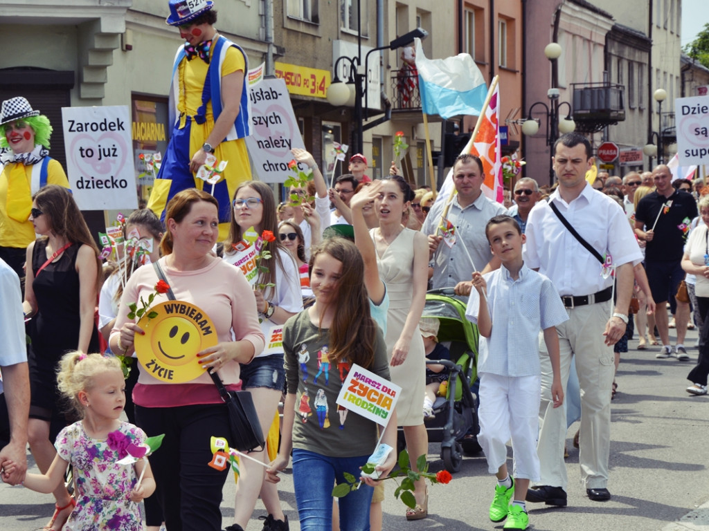 Marsz dla Życia i Rodziny w Płońsku [FOTO]