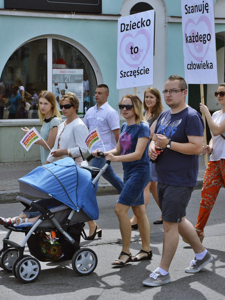 Marsz dla Życia i Rodziny w Płońsku [FOTO]