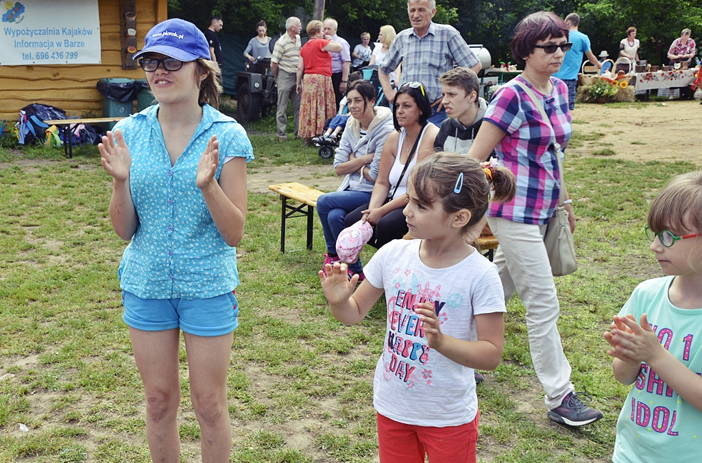 Dzieci świetnie bawiły się nad Wkrą! [FOTO]