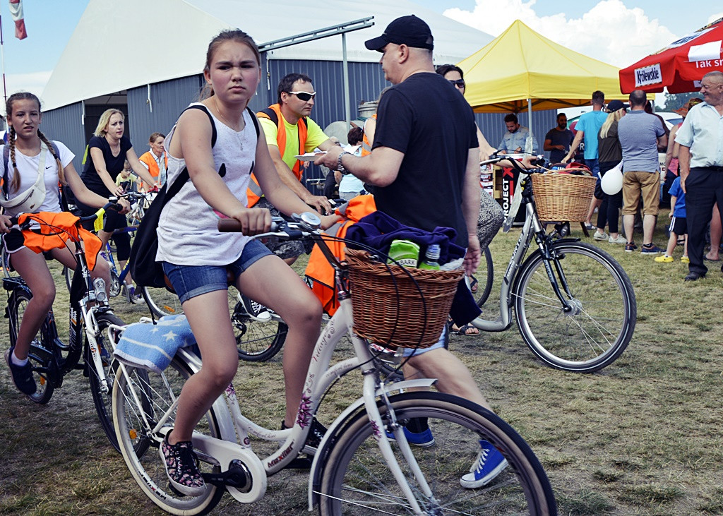 Mamy nowego lidera turystyki! Na powiatowych trasach ponad 200 wycieczkowiczów [FOTO]