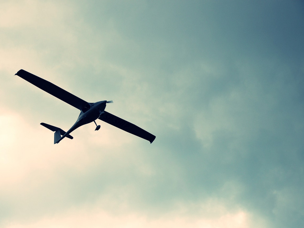 Udane lądowanie w Milewie mimo ciemnych chmur [FOTO]