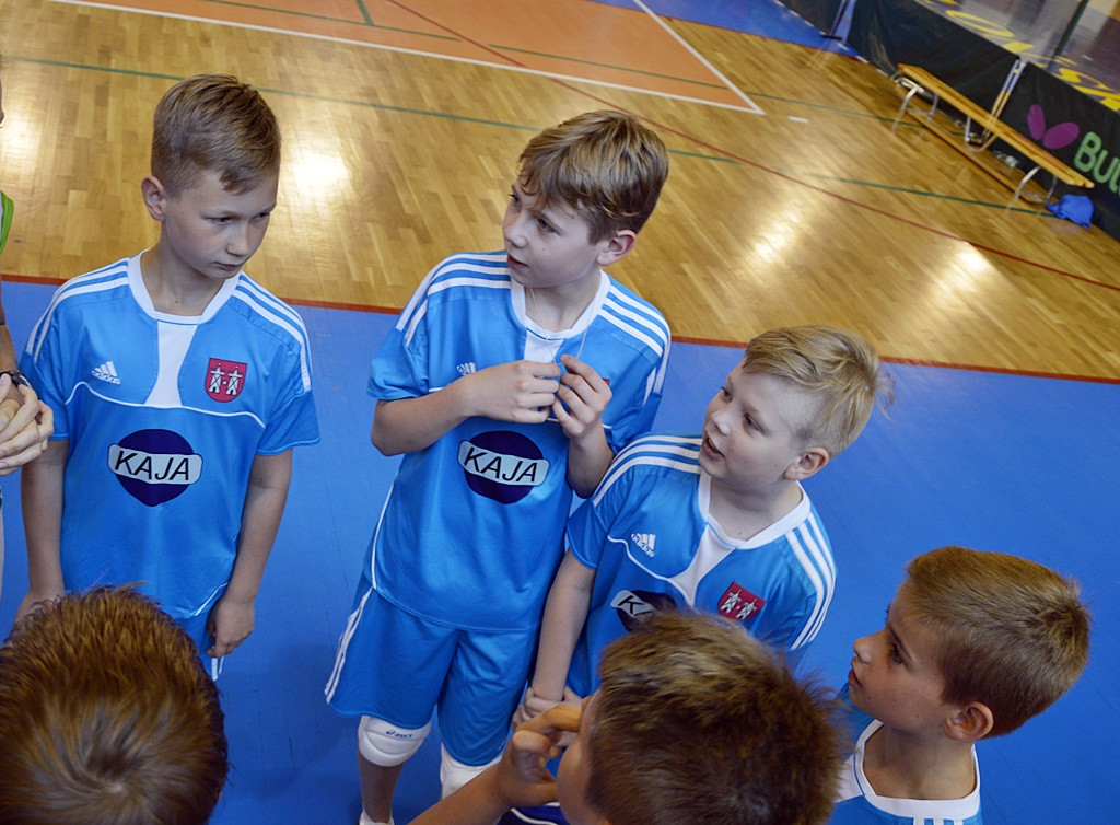 Druga drużyna PTS-u wygrywa turniej mini siatkówki [FOTO]