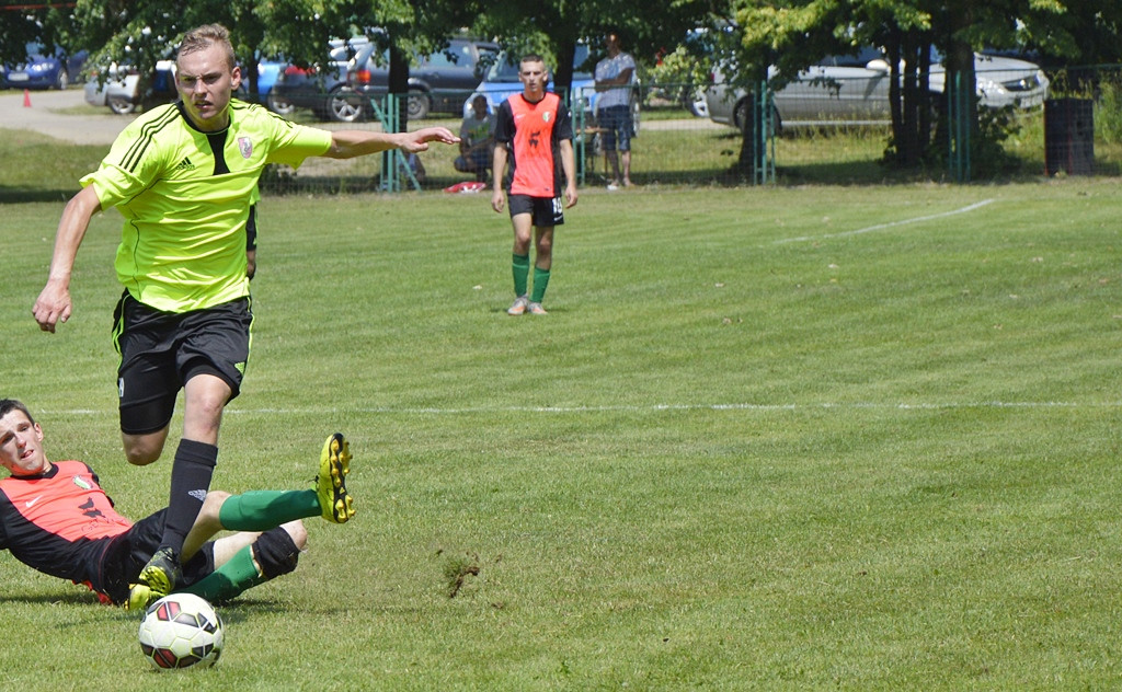Wody! Barażowy pojedynek w samo południe. Unia z pokaźną zaliczką. Sona traciła nie tylko gole [FOTO]