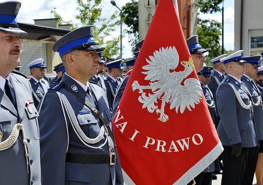 Świętują policjanci. - Nie możemy zawieść mieszkańców - mówi komendant Brzozowski [FOTO]