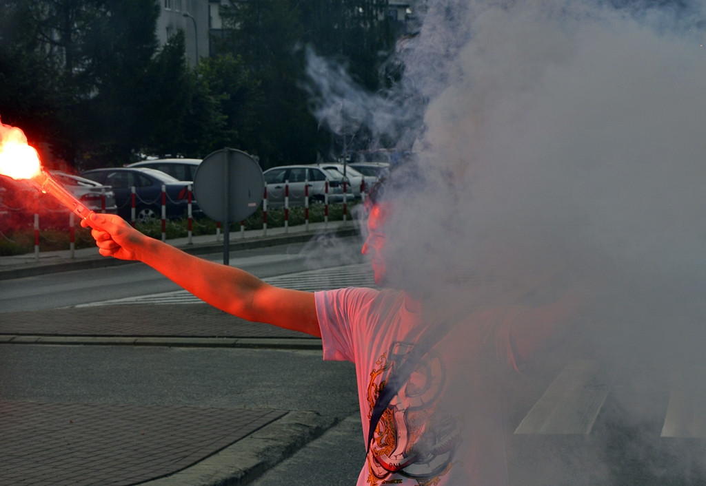 Pamiętamy i będziemy pamiętać! Punkt 17 zamarł ruch przy płońskim rondzie [FOTO]