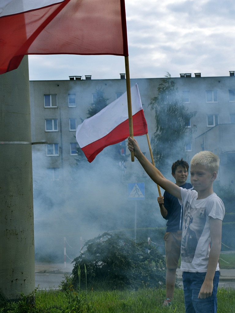 Pamiętamy i będziemy pamiętać! Punkt 17 zamarł ruch przy płońskim rondzie [FOTO]