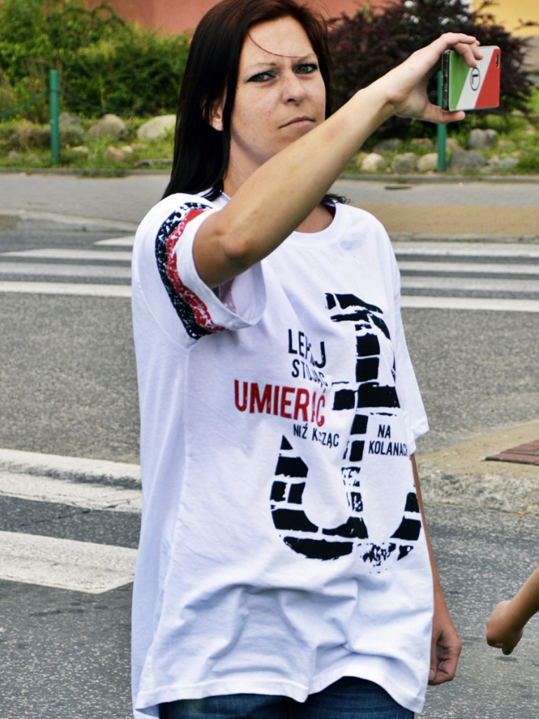 Pamiętamy i będziemy pamiętać! Punkt 17 zamarł ruch przy płońskim rondzie [FOTO]