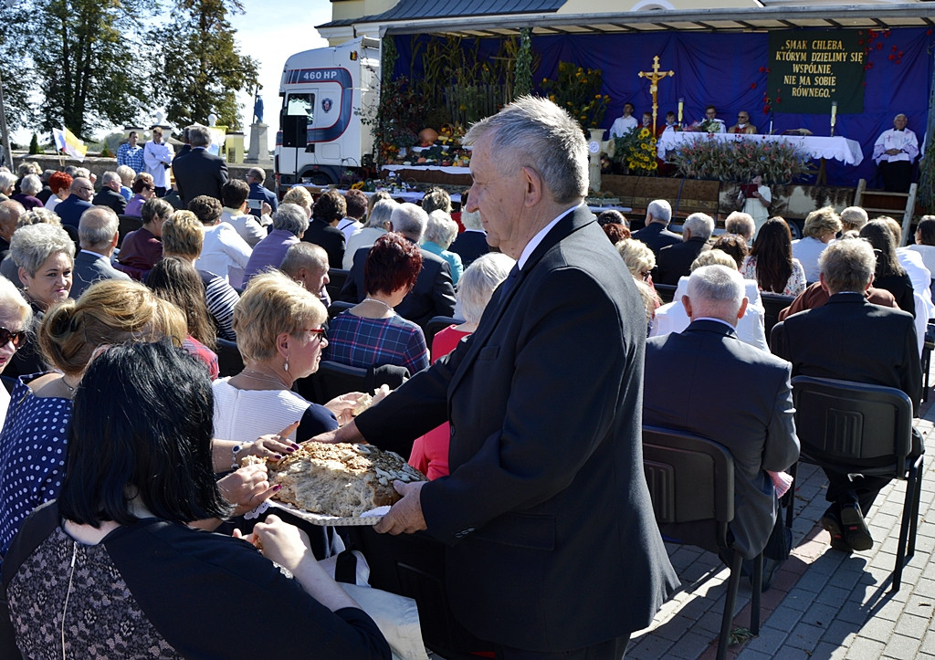 Smak chleba, którym dzielimy się wspólnie, nie ma sobie równego...
