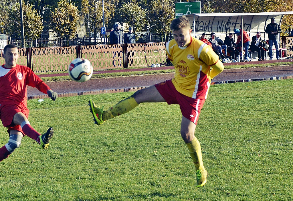Orzeł wzbił się ponad PAF. Katastrofalna dyspozycja naszej linii obrony