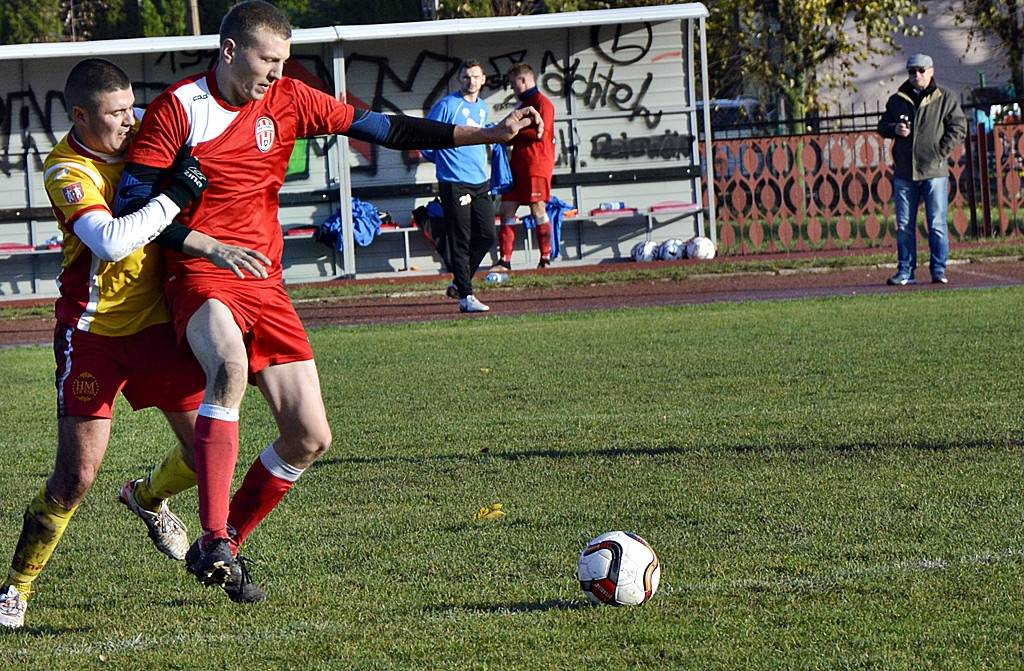 Orzeł wzbił się ponad PAF. Katastrofalna dyspozycja naszej linii obrony