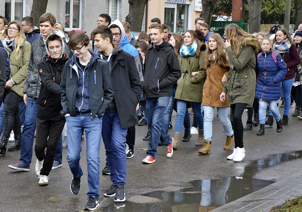 Każdy człowiek jest bratem? IX Marsz Milczenia w Płońsku [FOTO-VIDEO]