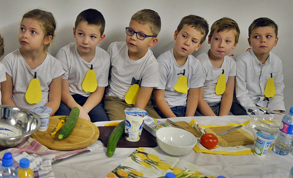 Mają tę moc! Śniadaniowa akcja dla dzieci w ,,małej dwójce? [FOTO]