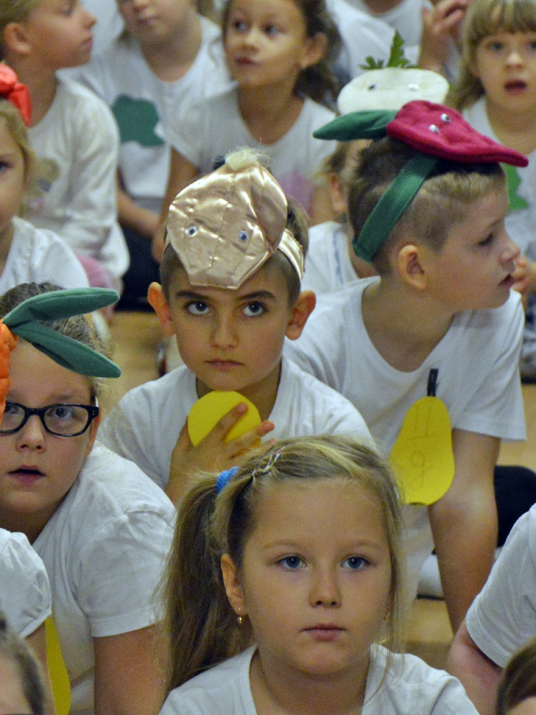 Mają tę moc! Śniadaniowa akcja dla dzieci w ,,małej dwójce? [FOTO]
