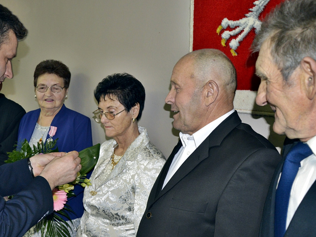Małżeńskie 50 lat minęło. Jubileuszowe uroczystości w gminie Joniec [FOTO]