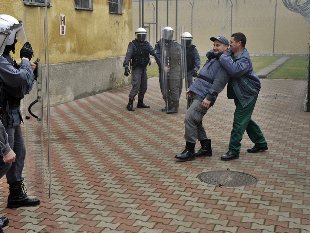 Działo się w płońskim areszcie śledczym [FOTORELACJA]