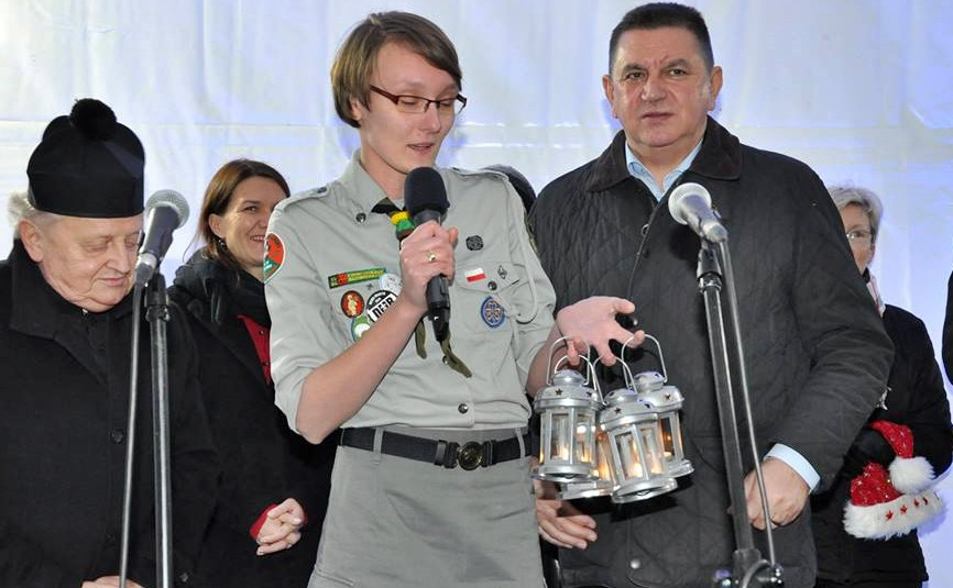 Wigilijne spotkanie przy płomieniu z Betlejem [FOTO]