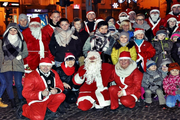 Motomikołaje znów sprawili wiele radości dzieciom [FOTO]