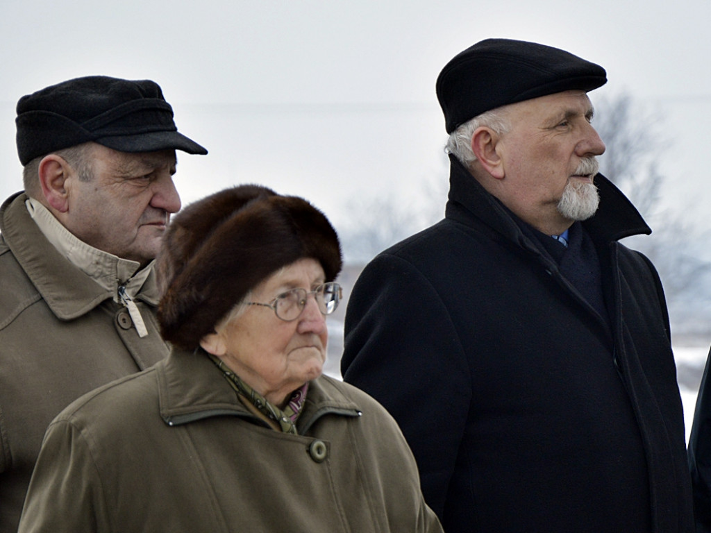 Pochylone głowy na czas wspomnień o bestialskiej zbrodni na naszych rodakach [FOTORELACJA]