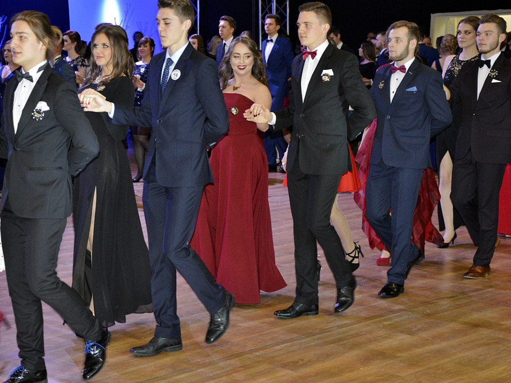 Ostatnie rozdanie kart przed maturą w I LO [FOTORELACJA]